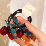 کش مو طرح گیلاس کش سر گیلاسی مشخصات :  واحد فروش : یک جفت کانال ایتا ( https://eitaa.com/kharraziaramis )برای عضویت و مشاهده محصولات و رهگیری کد مرسوله های ارسالی کش مو گیلاسی کش مو طرحج گیلاس کش س گیلاسی کش مو سر گیلاسی کش گیلاسی خرازی ارامیس 