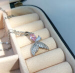 گردنبند دخترانه دم وال سوارسکی کد69