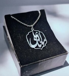 گردنبند مولا علی علیه السلام مذهبی کد33 گردنبند مذهبی مشخصات محصول : زنجیر استیل ویتالی سایز زنجیر : 50 سانت رنگ زنجیر : نقره ای بدون حساسیت و رنگ ثابت قفل و حلقه نقره ای استیل رنگ ثابت مشخصات پلاک: سایز پلاک :  سانت رنگ : نقره ای جنس : استیل رنگ ثابت بدون حساسیت پیج اینستاگرام  https://instagram.com/kharraziarmis کانال محصولات جدید  https://eitaa.com/kharraziaramis مشاهده کدرهگیری  https://eitaa.com/postkharraziaramis کانال ایتا ( https://eitaa.com/kharraziaramis )برای عضویت و مشاهده محصولات و رهگیری کد مرسوله های ارسالی گردنبند یا امام رضا علیه السلام خرازی ارامیس خرازی قم خرازی زیورالات خرازی بازار تهران خرازی بازار بزرگ خرازی مروی خرازی مشهد خرازی شیراز خرازی اصفهان گردنبند امام رضا علیه السلام  استیل گردنبند استیل یاامام رضا علیه السلام  گردنبند یا امام رضا علیه السلام  گردنبند یا امام رضا علیه السلام  گردنبند امام رضا علیه السلام گردنبند امام رضا علیه السلام   گردنبند استیل امام رضا علیه السلام  گردنبند امام رضا علیه السلام استیل گردنبند پسرانه امام رضا علیه السلام  استیل گردنبند پسرانه استیل امام رضا علیه السلام  گردنبند پسرانه یاامام رضا علیه السلام  گردنبند پسرانه یا رضا علیه السلام گردنبند پسرانه یا امام رضا علیه السلام گردنبند پسرانه یا زهرا سلام الله گردنبند پسرانه استیل یا زهرا سلام الله گردنبند پسرانه یا زهرا سلام الله استیل پسرانه گردنبند پسرانه یا زهرا سلام الله استیل گردنبند پسرانه استیل یا زهرا سلام الله گردنبند مردانه یا زهرا سلام الله گردنبند مردانه یا زهرا سلام الله گردنبند مذهبی گردنبند مردانه مذهبی گردنبند استیل مذهبی گردنبند رنگ ثابت مذهبی گردنبندمذهبی خرازی ارامیس