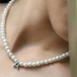 گردنبند مروارید سایز6 با حروف استیل طلایی