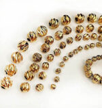 گوی استیل طلایی گوی البرادور گوی تراش دار مشخصات محصول : رنگ طلایی و نقره ای گوی استیل طلایی رنگ ثابت در سایز : سایز 2 : 2 میل سایز 3 : 3 میل سایز 5 : 5 میل سایز 7 : مناسب و قابل اسنفاده بیبن مهره و بین کار گوشواره و دستبند و گردنبند کانال محصولات جدید پیام رسان ایتا https://eitaa.com/kharraziaramis کانال محصولات جدید پیام رسان روبیکا https://Rubika.ir/kharraziaramis مشاهده کدرهگیری پیام رسان ایتا https://eitaa.com/postkharraziaramis مشاهده کدرهگیری پیام رسان روبیکا https://Rubika.ir/postkharraziaramis کانال واتساپ https://whatsapp.com/channel/0029Vb6G4LDA89MaeB17xp18 پیج اینستاگرام https://instagram.com/kharraziaramis شماره واتساپ و پاسخگویی ( ساعات کاری 9 تا 13 – 17 تا 21 ) 09100772050 خرازی ارامیس خرازی قم خرازی زیورالات خرازی بازار تهران خرازی بازار بزرگ خرازی مروی خرازی مشهد خرازی شیراز خرازی اصفهان گوی رنگ ثابت گوی استیل گوی بین مهره استیل گوی طلایی استیل مروارید استیل مروارید فلزی استیل مروارید رنگ ثابت مروارید طلایی رنگ ثابت مروارید استیل طلایی رنگ ثابت گوی رنگ ثابت گوی استیل گوی بین کاری گوی تراشدار استیل مروارید استیل گوی البرادور استیل گوی استیل البرادور خرازی ارامیس گوی البرادور رنگ ثابت گوی استیل البرادور گوی بین مهره البرادور استیل گوی طلایی البرادور استیل مروارید البرادور استیل مروارید فلزی البرادور استیل مروارید رنگ ثابت مروارید طلایی رنگ ثابت 