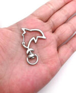 قفل جاکلیدی فانتزی حلقه جاکلیدی فانتزی جنس فلز اندازه ... رنگبندی : نقره ای طرح :دلفین - قلبی - ستاره - ماه - خرگوش - کیتی - صدف - گل - کانال محصولات جدید پیام رسان ایتا https://eitaa.com/kharraziaramis کانال محصولات جدید پیام رسان روبیکا https://Rubika.ir/kharraziaramis مشاهده کدرهگیری پیام رسان ایتا https://eitaa.com/postkharraziaramis مشاهده کدرهگیری پیام رسان روبیکا https://Rubika.ir/postkharraziaramis کانال واتساپ https://whatsapp.com/channel/0029Vb6G4LDA89MaeB17xp18 پیج اینستاگرام https://instagram.com/kharraziaramis شماره واتساپ و پاسخگویی ( ساعات کاری 9 تا 13 – 17 تا 21 ) 09100772050 خرازی ارامیس خرازی قم خرازی زیورالات خرازی بازار تهران خرازی بازار بزرگ خرازی مروی خرازی مشهد خرازی شیراز خرازی اصفهان مدبر قفل جاکلیدی قفل موبایل قفل اویز موبایل قفل کیف مدبر کیف قفل رنگی مدبر رنگی مدبر اویز موبایل مدبر جاکلیدی قفل جاکلیدی فانتزی حلقه جا کلیدی فانتزی