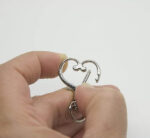 قفل جاکلیدی فانتزی حلقه جاکلیدی فانتزی جنس فلز اندازه ... رنگبندی : نقره ای طرح :دلفین - قلبی - ستاره - ماه - خرگوش - کیتی - صدف - گل - کانال محصولات جدید پیام رسان ایتا https://eitaa.com/kharraziaramis کانال محصولات جدید پیام رسان روبیکا https://Rubika.ir/kharraziaramis مشاهده کدرهگیری پیام رسان ایتا https://eitaa.com/postkharraziaramis مشاهده کدرهگیری پیام رسان روبیکا https://Rubika.ir/postkharraziaramis کانال واتساپ https://whatsapp.com/channel/0029Vb6G4LDA89MaeB17xp18 پیج اینستاگرام https://instagram.com/kharraziaramis شماره واتساپ و پاسخگویی ( ساعات کاری 9 تا 13 – 17 تا 21 ) 09100772050 خرازی ارامیس خرازی قم خرازی زیورالات خرازی بازار تهران خرازی بازار بزرگ خرازی مروی خرازی مشهد خرازی شیراز خرازی اصفهان مدبر قفل جاکلیدی قفل موبایل قفل اویز موبایل قفل کیف مدبر کیف قفل رنگی مدبر رنگی مدبر اویز موبایل مدبر جاکلیدی قفل جاکلیدی فانتزی حلقه جا کلیدی فانتزی