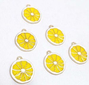 خرجکار فانتزی لیمو اسلایس لیمو کد44 🍋 پلاک فانتزی مناسب ساخت زیورآلات و اکسسوری 🍋 خرجکار اسلایس لیمو؛ انتخابی خاص برای ساخت زیورآلات فانتزی و متفاوت اگر به دنبال یک خرجکار فانتزی با طراحی خاص و الهام گرفته از میوه‌های رنگارنگ برای ساخت انواع گردنبند، دستبند، گوشواره، جاکلیدی و سایر اکسسوری‌های دست‌ساز هستید، خرجکار فانتزی اسلایس لیمو کد 44 انتخابی زیبا و متفاوت خواهد بود. طراحی جذاب این پلاک اسلایس لیمو با رنگ‌بندی شاد و ظاهری طبیعی، جلوه‌ای خاص به زیورآلات و اکسسوری‌های فانتزی شما می‌بخشد. ✨ این پلاک لیمو فانتزی با کیفیت ساخت بالا، رنگ‌آمیزی جذاب و مقاومت مناسب، برای ساخت زیورآلات کودکانه، نوجوانانه و اکسسوری‌های دست‌ساز گزینه‌ای ایده‌آل بوده و می‌تواند محصولات شما را خاص‌تر و چشم‌نوازتر کند. ⭐ ویژگی‌های محصول ✅ طرح اسلایس لیمو فانتزی ✅ طراحی زیبا، رنگارنگ و جذاب ✅ کیفیت ساخت بالا و مقاومت مناسب ✅ رنگ‌آمیزی باکیفیت و بادوام ✅ مناسب برای ساخت گردنبند، دستبند، گوشواره، جاکلیدی و انواع اکسسوری ✅ مناسب برای زیورآلات فانتزی، کودکانه و دست‌ساز 📌 مشخصات فنی نام محصول: خرجکار فانتزی اسلایس لیمو کد محصول: 44 ابعاد: در اطلاعات ارسالی درج نشده است. نوع: پلاک فانتزی کاربرد: ساخت زیورآلات، اکسسوری و کاردستی 💡 چرا این محصول را انتخاب کنیم؟ اگر قصد دارید زیورآلاتی خاص، رنگارنگ و متفاوت تولید کنید، خرجکار اسلایس لیمو انتخابی عالی است. طراحی جذاب، کیفیت مناسب و رنگ‌آمیزی زیبا باعث می‌شود این پلاک در ساخت انواع گردنبند، دستبند، گوشواره و اکسسوری‌های دست‌ساز جلوه‌ای منحصربه‌فرد ایجاد کند. این محصول برای هنرمندان، تولیدکنندگان زیورآلات و فروشندگان اکسسوری‌های فانتزی گزینه‌ای کاربردی و پرفروش محسوب می‌شود. 🛍️ خرید از خرازی آرامیس در خرازی آرامیس می‌توانید انواع خرجکار فانتزی، پلاک زیورآلات، لوازم ساخت بدلیجات، اکسسوری و سایر ملزومات ساخت زیورآلات را با قیمت مناسب تهیه کنید. همچنین با عضویت در کانال ایتای خرازی آرامیس می‌توانید جدیدترین محصولات را مشاهده کرده، از موجودی کالاها مطلع شوید و کد رهگیری مرسوله‌های ارسالی خود را دریافت کنید. 📢 کانال محصولات جدید: https://eitaa.com/kharraziaramis 🔍 کلمات کلیدی سئو خرجکار لیمو، خرجکار اسلایس لیمو، پلاک لیمو، پلاک اسلایس لیمو، پلاک لیمو فانتزی، خرجکار میوه، پلاک میوه، خرجکار میوه فانتزی، گردنبند لیمو، دستبند لیمو، گوشواره لیمو، خرجکار طرح لیمو، پلاک طرح لیمو، خرجکار فانتزی، پلاک فانتزی، خرجکار زیورآلات، لوازم ساخت زیورآلات، اکسسوری فانتزی، خرید خرجکار لیمو، قیمت خرجکار لیمو، خرازی آرامیس، خرازی آنلاین، خرازی اینترنتی، خرازی قم، خرازی عمده، خرازی بازار، اکسسوری آنلاین، اکسسوری اینترنتی، لوازم بدلیجات.