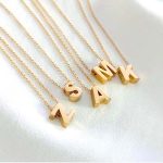  گردنبند حروف برجسته سه بعدی رنگ ثابت نقره ای  گردنبند حروف برجسته سه بعدی حروف لاتین استیل رنگ ثابت ✨ معرفی گردنبند حروف برجسته سه بعدی گردنبند حروف برجسته سه بعدی یک انتخاب جذاب و خاص برای افرادی است که به زیورآلات شخصی‌سازی‌شده علاقه دارند. این حروف با طراحی برجسته و سه‌بعدی، جلوه‌ای زیبا و متفاوت داشته و می‌توانند برای ساخت گردنبند با حرف اول اسم یا ترکیب حروف دلخواه استفاده شوند. این محصول شامل حروف لاتین و انگلیسی بوده و به دلیل طراحی ساده و شیک، برای ساخت انواع گردنبندهای زنانه، دخترانه و شخصی مناسب است. ✨ حروف استیل رنگ ثابت بوده و می‌توانید آن‌ها را با زنجیر دیپلمات یا زنجیر ماری نخی استفاده کنید و گردنبند مورد علاقه خود را بسازید. ⭐ ویژگی‌های محصول ✅ طراحی برجسته و سه‌بعدی ✅ شامل حروف لاتین و انگلیسی ✅ مناسب برای ساخت گردنبند شخصی‌سازی‌شده ✅ جنس استیل با رنگ ثابت ✅ قابل استفاده با زنجیر دیپلمات ✅ قابل استفاده با زنجیر ماری نخی ✅ حلقه و اتصالات از جنس استیل رنگ ثابت ✅ مناسب برای استفاده روزمره ✅ انتخابی زیبا برای هدیه دادن 🔤 کاربرد گردنبند حروف لاتین با استفاده از این حروف می‌توانید گردنبندهای مختلفی طراحی کنید: 💕 گردنبند با حرف اول اسم 🔤 گردنبند حروف انگلیسی ✨ گردنبند شخصی‌سازی‌شده 👭 گردنبند ست دوستان ❤️ گردنبند زوجی و عاشقانه 🎁 هدیه‌ای خاص و شخصی 📌 مشخصات فنی نام محصول: گردنبند حروف برجسته مدل: سه‌بعدی نوع حروف: لاتین / انگلیسی جنس حروف: استیل نوع رنگ: رنگ ثابت نوع زنجیر قابل استفاده: زنجیر دیپلمات و زنجیر ماری نخی جنس حلقه و اتصالات: استیل رنگ ثابت کاربرد: ساخت گردنبند و زیورآلات شخصی‌سازی‌شده 💡 چرا گردنبند حروف سه بعدی را انتخاب کنیم؟ زیورآلاتی که با حروف اسم طراحی می‌شوند، همیشه جذابیت خاصی دارند. گردنبند حروف برجسته سه بعدی به شما این امکان را می‌دهد که گردنبندی شخصی و متفاوت با حرف اول اسم خود یا فرد مورد علاقه‌تان داشته باشید. طراحی برجسته، ظاهر مدرن و امکان استفاده با زنجیرهای مختلف، این محصول را به گزینه‌ای مناسب برای ساخت یک گردنبند خاص و شخصی تبدیل کرده است. 🎁 هدیه‌ای خاص و شخصی گردنبند حروف یکی از بهترین انتخاب‌ها برای هدیه دادن است؛ زیرا می‌توانید حرف اول اسم شخص مورد نظر را انتخاب کنید. 🎂 هدیه تولد 💕 هدیه عاشقانه 👭 هدیه برای دوست صمیمی 🎁 هدیه مناسبتی 💝 هدیه‌ای شخصی و متفاوت 🛍️ خرید از خرازی آرامیس در خرازی آرامیس می‌توانید انواع گردنبند حروف، حروف لاتین، زنجیر استیل، زنجیر دیپلمات، لوازم ساخت زیورآلات و اکسسوری را تهیه کنید. برای مشاهده محصولات جدید، اطلاع از موجودی کالاها و مشاهده کد رهگیری مرسوله‌های ارسالی، عضو کانال‌های خرازی آرامیس شوید: 📢 کانال محصولات جدید: https://eitaa.com/kharraziaramis 🔍 کلمات کلیدی گردنبند حروف برجسته، گردنبند حروف سه بعدی، گردنبند حروف 3 بعدی، گردنبند حروف لاتین، گردنبند حروف انگلیسی، گردنبند حروف استیل، گردنبند حروف استیل رنگ ثابت، پلاک حروف لاتین، پلاک حروف انگلیسی، حروف برجسته استیل، حروف سه بعدی استیل، گردنبند اسم، گردنبند حرف اول اسم، گردنبند شخصی سازی شده، گردنبند حروف دخترانه، گردنبند حروف زنانه، گردنبند حروف فانتزی، گردنبند حروف طلایی، گردنبند حروف نقره ای، زنجیر دیپلمات، زنجیر ماری نخی، گردنبند با زنجیر دیپلمات، لوازم ساخت گردنبند، لوازم ساخت زیورآلات، زیورآلات شخصی سازی شده، هدیه با حرف اول اسم، خرید گردنبند حروف، قیمت گردنبند حروف، خرازی آرامیس، خرازی ارامیس، خرازی آنلاین، خرازی اینترنتی، خرازی قم، خرازی بدلیجات، لوازم زیورآلات، اکسسوری آنلاین، خرازی عمده آرامیس.