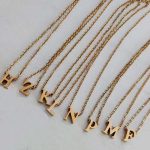  گردنبند حروف برجسته سه بعدی رنگ ثابت نقره ای  گردنبند حروف برجسته سه بعدی حروف لاتین استیل رنگ ثابت ✨ معرفی گردنبند حروف برجسته سه بعدی گردنبند حروف برجسته سه بعدی یک انتخاب جذاب و خاص برای افرادی است که به زیورآلات شخصی‌سازی‌شده علاقه دارند. این حروف با طراحی برجسته و سه‌بعدی، جلوه‌ای زیبا و متفاوت داشته و می‌توانند برای ساخت گردنبند با حرف اول اسم یا ترکیب حروف دلخواه استفاده شوند. این محصول شامل حروف لاتین و انگلیسی بوده و به دلیل طراحی ساده و شیک، برای ساخت انواع گردنبندهای زنانه، دخترانه و شخصی مناسب است. ✨ حروف استیل رنگ ثابت بوده و می‌توانید آن‌ها را با زنجیر دیپلمات یا زنجیر ماری نخی استفاده کنید و گردنبند مورد علاقه خود را بسازید. ⭐ ویژگی‌های محصول ✅ طراحی برجسته و سه‌بعدی ✅ شامل حروف لاتین و انگلیسی ✅ مناسب برای ساخت گردنبند شخصی‌سازی‌شده ✅ جنس استیل با رنگ ثابت ✅ قابل استفاده با زنجیر دیپلمات ✅ قابل استفاده با زنجیر ماری نخی ✅ حلقه و اتصالات از جنس استیل رنگ ثابت ✅ مناسب برای استفاده روزمره ✅ انتخابی زیبا برای هدیه دادن 🔤 کاربرد گردنبند حروف لاتین با استفاده از این حروف می‌توانید گردنبندهای مختلفی طراحی کنید: 💕 گردنبند با حرف اول اسم 🔤 گردنبند حروف انگلیسی ✨ گردنبند شخصی‌سازی‌شده 👭 گردنبند ست دوستان ❤️ گردنبند زوجی و عاشقانه 🎁 هدیه‌ای خاص و شخصی 📌 مشخصات فنی نام محصول: گردنبند حروف برجسته مدل: سه‌بعدی نوع حروف: لاتین / انگلیسی جنس حروف: استیل نوع رنگ: رنگ ثابت نوع زنجیر قابل استفاده: زنجیر دیپلمات و زنجیر ماری نخی جنس حلقه و اتصالات: استیل رنگ ثابت کاربرد: ساخت گردنبند و زیورآلات شخصی‌سازی‌شده 💡 چرا گردنبند حروف سه بعدی را انتخاب کنیم؟ زیورآلاتی که با حروف اسم طراحی می‌شوند، همیشه جذابیت خاصی دارند. گردنبند حروف برجسته سه بعدی به شما این امکان را می‌دهد که گردنبندی شخصی و متفاوت با حرف اول اسم خود یا فرد مورد علاقه‌تان داشته باشید. طراحی برجسته، ظاهر مدرن و امکان استفاده با زنجیرهای مختلف، این محصول را به گزینه‌ای مناسب برای ساخت یک گردنبند خاص و شخصی تبدیل کرده است. 🎁 هدیه‌ای خاص و شخصی گردنبند حروف یکی از بهترین انتخاب‌ها برای هدیه دادن است؛ زیرا می‌توانید حرف اول اسم شخص مورد نظر را انتخاب کنید. 🎂 هدیه تولد 💕 هدیه عاشقانه 👭 هدیه برای دوست صمیمی 🎁 هدیه مناسبتی 💝 هدیه‌ای شخصی و متفاوت 🛍️ خرید از خرازی آرامیس در خرازی آرامیس می‌توانید انواع گردنبند حروف، حروف لاتین، زنجیر استیل، زنجیر دیپلمات، لوازم ساخت زیورآلات و اکسسوری را تهیه کنید. برای مشاهده محصولات جدید، اطلاع از موجودی کالاها و مشاهده کد رهگیری مرسوله‌های ارسالی، عضو کانال‌های خرازی آرامیس شوید: 📢 کانال محصولات جدید: https://eitaa.com/kharraziaramis 🔍 کلمات کلیدی گردنبند حروف برجسته، گردنبند حروف سه بعدی، گردنبند حروف 3 بعدی، گردنبند حروف لاتین، گردنبند حروف انگلیسی، گردنبند حروف استیل، گردنبند حروف استیل رنگ ثابت، پلاک حروف لاتین، پلاک حروف انگلیسی، حروف برجسته استیل، حروف سه بعدی استیل، گردنبند اسم، گردنبند حرف اول اسم، گردنبند شخصی سازی شده، گردنبند حروف دخترانه، گردنبند حروف زنانه، گردنبند حروف فانتزی، گردنبند حروف طلایی، گردنبند حروف نقره ای، زنجیر دیپلمات، زنجیر ماری نخی، گردنبند با زنجیر دیپلمات، لوازم ساخت گردنبند، لوازم ساخت زیورآلات، زیورآلات شخصی سازی شده، هدیه با حرف اول اسم، خرید گردنبند حروف، قیمت گردنبند حروف، خرازی آرامیس، خرازی ارامیس، خرازی آنلاین، خرازی اینترنتی، خرازی قم، خرازی بدلیجات، لوازم زیورآلات، اکسسوری آنلاین، خرازی عمده آرامیس.