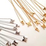  گردنبند حروف برجسته سه بعدی رنگ ثابت نقره ای  گردنبند حروف برجسته سه بعدی حروف لاتین استیل رنگ ثابت ✨ معرفی گردنبند حروف برجسته سه بعدی گردنبند حروف برجسته سه بعدی یک انتخاب جذاب و خاص برای افرادی است که به زیورآلات شخصی‌سازی‌شده علاقه دارند. این حروف با طراحی برجسته و سه‌بعدی، جلوه‌ای زیبا و متفاوت داشته و می‌توانند برای ساخت گردنبند با حرف اول اسم یا ترکیب حروف دلخواه استفاده شوند. این محصول شامل حروف لاتین و انگلیسی بوده و به دلیل طراحی ساده و شیک، برای ساخت انواع گردنبندهای زنانه، دخترانه و شخصی مناسب است. ✨ حروف استیل رنگ ثابت بوده و می‌توانید آن‌ها را با زنجیر دیپلمات یا زنجیر ماری نخی استفاده کنید و گردنبند مورد علاقه خود را بسازید. ⭐ ویژگی‌های محصول ✅ طراحی برجسته و سه‌بعدی ✅ شامل حروف لاتین و انگلیسی ✅ مناسب برای ساخت گردنبند شخصی‌سازی‌شده ✅ جنس استیل با رنگ ثابت ✅ قابل استفاده با زنجیر دیپلمات ✅ قابل استفاده با زنجیر ماری نخی ✅ حلقه و اتصالات از جنس استیل رنگ ثابت ✅ مناسب برای استفاده روزمره ✅ انتخابی زیبا برای هدیه دادن 🔤 کاربرد گردنبند حروف لاتین با استفاده از این حروف می‌توانید گردنبندهای مختلفی طراحی کنید: 💕 گردنبند با حرف اول اسم 🔤 گردنبند حروف انگلیسی ✨ گردنبند شخصی‌سازی‌شده 👭 گردنبند ست دوستان ❤️ گردنبند زوجی و عاشقانه 🎁 هدیه‌ای خاص و شخصی 📌 مشخصات فنی نام محصول: گردنبند حروف برجسته مدل: سه‌بعدی نوع حروف: لاتین / انگلیسی جنس حروف: استیل نوع رنگ: رنگ ثابت نوع زنجیر قابل استفاده: زنجیر دیپلمات و زنجیر ماری نخی جنس حلقه و اتصالات: استیل رنگ ثابت کاربرد: ساخت گردنبند و زیورآلات شخصی‌سازی‌شده 💡 چرا گردنبند حروف سه بعدی را انتخاب کنیم؟ زیورآلاتی که با حروف اسم طراحی می‌شوند، همیشه جذابیت خاصی دارند. گردنبند حروف برجسته سه بعدی به شما این امکان را می‌دهد که گردنبندی شخصی و متفاوت با حرف اول اسم خود یا فرد مورد علاقه‌تان داشته باشید. طراحی برجسته، ظاهر مدرن و امکان استفاده با زنجیرهای مختلف، این محصول را به گزینه‌ای مناسب برای ساخت یک گردنبند خاص و شخصی تبدیل کرده است. 🎁 هدیه‌ای خاص و شخصی گردنبند حروف یکی از بهترین انتخاب‌ها برای هدیه دادن است؛ زیرا می‌توانید حرف اول اسم شخص مورد نظر را انتخاب کنید. 🎂 هدیه تولد 💕 هدیه عاشقانه 👭 هدیه برای دوست صمیمی 🎁 هدیه مناسبتی 💝 هدیه‌ای شخصی و متفاوت 🛍️ خرید از خرازی آرامیس در خرازی آرامیس می‌توانید انواع گردنبند حروف، حروف لاتین، زنجیر استیل، زنجیر دیپلمات، لوازم ساخت زیورآلات و اکسسوری را تهیه کنید. برای مشاهده محصولات جدید، اطلاع از موجودی کالاها و مشاهده کد رهگیری مرسوله‌های ارسالی، عضو کانال‌های خرازی آرامیس شوید: 📢 کانال محصولات جدید: https://eitaa.com/kharraziaramis 🔍 کلمات کلیدی گردنبند حروف برجسته، گردنبند حروف سه بعدی، گردنبند حروف 3 بعدی، گردنبند حروف لاتین، گردنبند حروف انگلیسی، گردنبند حروف استیل، گردنبند حروف استیل رنگ ثابت، پلاک حروف لاتین، پلاک حروف انگلیسی، حروف برجسته استیل، حروف سه بعدی استیل، گردنبند اسم، گردنبند حرف اول اسم، گردنبند شخصی سازی شده، گردنبند حروف دخترانه، گردنبند حروف زنانه، گردنبند حروف فانتزی، گردنبند حروف طلایی، گردنبند حروف نقره ای، زنجیر دیپلمات، زنجیر ماری نخی، گردنبند با زنجیر دیپلمات، لوازم ساخت گردنبند، لوازم ساخت زیورآلات، زیورآلات شخصی سازی شده، هدیه با حرف اول اسم، خرید گردنبند حروف، قیمت گردنبند حروف، خرازی آرامیس، خرازی ارامیس، خرازی آنلاین، خرازی اینترنتی، خرازی قم، خرازی بدلیجات، لوازم زیورآلات، اکسسوری آنلاین، خرازی عمده آرامیس.