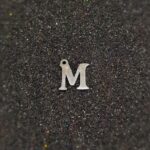 حروف استیل نقره ای لاتین M کد270
