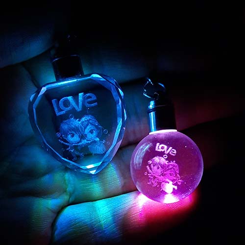 جاکلیدی کریستالی چراغدار دختر پسر لاو