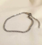 زنجیر استیل خاویاری گردنبند دستبند پابند مشخصات محصول طول زنجیر : 43 سانت طول زنجیر تنظیم : 5 سات قفل و حلقه استیل رنگبندی : طلایی و نقره ای کانال محصولات جدید پیام رسان ایتا https://eitaa.com/kharraziaramis کانال محصولات جدید پیام رسان روبیکا https://Rubika.ir/kharraziaramis مشاهده کدرهگیری پیام رسان ایتا https://eitaa.com/postkharraziaramis مشاهده کدرهگیری پیام رسان روبیکا https://Rubika.ir/postkharraziaramis کانال واتساپ https://whatsapp.com/channel/0029Vb6G4LDA89MaeB17xp18 پیج اینستاگرام https://instagram.com/kharraziaramis شماره واتساپ و پاسخگویی ( ساعات کاری 9 تا 13 – 17 تا 21 ) 09100772050 خرازی ارامیس خرازی قم خرازی زیورالات خرازی بازار تهران خرازی بازار بزرگ خرازی مروی خرازی مشهد خرازی شیراز خرازی اصفهان زنجیرخاویاری گردنبندخاویاری پابند خاویاری دستبند خاویاری زنجیر خاویاری طلایی زنجیر خاویاری نقره ای زنجیر گردنبند خاویاری زنجیر دستبند خاویاری زنجیر پابند خاویاری خاویاری 50 سانت خاویاری 45 سانت خاویاری 40 سانت خاویاری نقره ای خاویاری طلایی زنجیر بافت خاویاری زنجیر خاویاری استیل