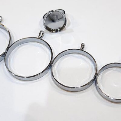 قالب برنجی گرد گردنبندی سایز بندی قاب رزین پلاک و قاب گردنبندی دایره در سایز مختلف ابعاد محصول :  قطر : 2 سانت قطر : 2/5 سانت قطر : 3 سانت قطر : 3/5 سانت  قطر : 4 سانت مدل گردنبندی تک آویز گرد محصول فاقد کفه جنس : برنجی  آبکاری استیل بسیار مقاوم کیفیت ابکاری خوب رنگ طلایی و نقره ای در طرح های متنوع و رنگ طلایی و نقره ای ثابت مناسب برای ساخت انواع زیورآلات مورد استفاده قرار میگیرد. پیج اینستاگرام  https://instagram.com/kharraziarmis کانال محصولات جدید  https://eitaa.com/kharraziaramis مشاهده کدرهگیری  https://eitaa.com/postkharraziaramis کانال ایتا ( https://eitaa.com/kharraziaramis )برای عضویت و مشاهده محصولات و رهگیری کد مرسوله های ارسالی خرازی ارامیس خرازی قم خرازی زیورالات خرازی بازار تهران خرازی بازار بزرگ خرازی مروی خرازی مشهد خرازی شیراز خرازی اصفهان قاب برنجی رزین قاب کفه دار قاب بی کفه قاب رنگ ثابت قاب گلدوزی قالب گولدوزی قاب رزین قالب رزین قالب کفه دار قالب بی کفه قاب گردنبندی قاب دستبندی رزین قاب گوشواره رزین قالب گردنبندی رزین قالب رزینی گوشواره قالب رزینی دستبندی خرازی قم خرازی ارامیس خرازی عمده قاب رزین گرد قاب گرد رزین قاب گردنبندی گرد قالب گردنبندی گرد قالب گرد رزین قاب گرد رزین خرازی آرامیس خرازی قم خرازی بدلیجات اکسسوری خرازی بازار بزرگ خرازی زیورآلات خرازی پاساژ رضا مروی خرازی کوچه مروی خرازی بازار تهران خرازی آرامیس خرازی قم خرازی بدلیجات اکسسوری خرازی ارامیس خرازی قم خرازی زیورالات خرازی بازار تهران خرازی بازار بزرگ خرازی مروی خرازی مشهد خرازی شیراز خرازی اصفهان ovhcd hvhlds خرازی ارامیس خرازی قم خرازی تهران خرازی بازار بازار خرازی عمده اکسسوری ارامیس خرازی قم گردنبندی خرازی ارامیس خرازی اینترنتی خرازی قم خرازی شهر خرازی عمده خرازی سنگ مهره فروشگاه انلاین آرامیس خرازی ارامیس قم خرازی بازار بزرگ خرازی مشهد خرازی اصفهان خرازی یزد خرازی کاشان خرازی تهران خرازی تهران بازار بزرگ خرازی تهران مشیرخلوت خرازی کوچه مروی خرازی بازار بزرگ مشیرخلوت بازار مشیرخلوت خرازی مشیرخلوت خرازی کوچه مروی خرازی مروی خرازی پاساژ امام رضا تهران خرازی گرگان خرازی ساوه خرازی کرج خرازی کرمان خرازی شیراز خرازی بابل خرازی سمنان خرازی البرز خرازی کاشمر خرازی لرستان خرازی سمنان خرازی سنندج خرازی بانه خرازی گناوه خرازی بندر خرازی بوشهر خرازی ابادان خرازی بندرعباس خرازی دامغان خرازی بدلیجات خرازی زیورالات خرازی اکسسوری ارامیس اکسسوری آرامیس Kharazi Kharazi Big Market Mashhad Kharazi Isfahan Kharazi Yazd Kharazi Kashan Kharazi Tehran Kharazi Tehran Kharazi Big Market Tehran Moshir Kholot Kharazi Marvi Alley Kharazi Big Market Moshir Kholot Kharazi Market Moshir Kholot Kharazi Alley Kharazi Marvi Kharazi Passage Imam Reza Tehran Kharazi Gorgan Kharazi Saveh Kharazi Karaj Kharazi Kerman Kharazi Shiraz Khorazi Babylon Khorazi Semnan Khorazi Alborz Khorazi Kashmer Khorazi Lorestan Khorazi Semnan Khorazi Sanandaj Khorazi Baneh Khorazi Gnave Khorazi Bandar Khorazi Bushehr Khorazi Abadan Khorazi Bandar Abbas Khorazi Damghan Khorazi Crystals Khorazi Jewelry Khorazi Accessories Aramis Accessories Aramis Accessories Steel ring, steel ring, fixed color without sensitivity, fixed color ring, without sensitivity, ring without sensitivity, silver steel ring, gold steel ring, gold ring, silver ring, girls' gold ring, girls' silver ring, women's ring, قاب برنجی قاب رزینی قاب مخصوص رزین قالب مخصوص رزین قالب برنجی رزین قالب رزین (45)