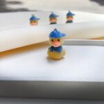 عروسک مخملی طرح اردک کلاه دار