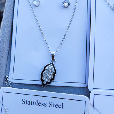 نیم ست دخترانه مدل برگ مشکی