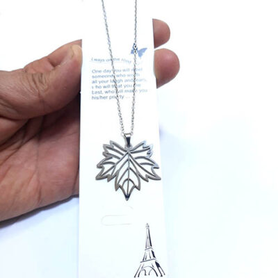 گردنبند برگ پاییزی استیل دخترانه کد194 مشخصات محصول : زنجیر : جنس استیل سایز : 0/4 رنگ طلایی ( رنگ ثابت بدون حساسیت ) قفل و حلقه ها استیل رنگ ثابت طلایی طول زنجیر 45 سانت جنس استیل رنگ ثابت بدون حساسیت ساخت ابعاد پلاک نقره ای : جنس استیل رنگ ثابت بدون حساسیت پیج اینستاگرام  https://instagram.com/kharraziarmis کانال محصولات جدید  https://eitaa.com/kharraziaramis مشاهده کدرهگیری  https://eitaa.com/postkharraziaramis کانال ایتا ( https://eitaa.com/kharraziaramis )برای عضویت و مشاهده محصولات و رهگیری کد مرسوله های ارسالی خرازی ارامیس خرازی قم خرازی زیورالات خرازی بازار تهران خرازی بازار بزرگ خرازی مروی خرازی مشهد خرازی شیراز خرازی اصفهان گردنبند برگ پاییزی گردنبندبرگ پاییزی گردنبند برگ پاییزی گردنبندبرگ پاییزی استیل گردنبند دخترانه برگ پاییزی رنگ ثابت گردنبند ست برگ پاییزی گردنبند استیل برگ پاییزی گردنبند زنانه برگ پاییزی گردنبند دحترانه برگ پاییزی گردنبند استیل دخترانه برگ پاییزی گردنبند دخترانه استیل برگ پاییزی گردنبند رنگ ثابت برگ پاییزی گردنبند رتگ ثابت برگ پاییزی گردنبند زنانه برگ پاییزی گردنبند 