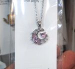 گردنبند دخترانه ماه سوارسکی کد4 مشخصات محصول : زنجیر : جنس استیل سایز : 0/4 رنگ نقره ای ( رنگ ثابت بدون حساسیت ) قفل و حلقه ها استیل رنگ ثابت طلایی طول زنجیر 45 سانت جنس استیل رنگ ثابت بدون حساسیت مشخصات پلاک قطر محصول :  سانت جنس سوارسکی کانال محصولات جدید پیام رسان ایتا https://eitaa.com/kharraziaramis کانال محصولات جدید پیام رسان روبیکا https://Rubika.ir/kharraziaramis مشاهده کدرهگیری پیام رسان ایتا https://eitaa.com/postkharraziaramis مشاهده کدرهگیری پیام رسان روبیکا https://Rubika.ir/postkharraziaramis کانال واتساپ https://whatsapp.com/channel/0029Vb6G4LDA89MaeB17xp18 پیج اینستاگرام https://instagram.com/kharraziaramis شماره واتساپ و پاسخگویی ( ساعات کاری 9 تا 13 – 17 تا 21 ) 09100772050 خرازی ارامیس خرازی قم خرازی زیورالات خرازی بازار تهران خرازی بازار بزرگ خرازی مروی خرازی مشهد خرازی شیراز خرازی اصفهان  گردنبند دخترانه ماه گردنبند ماه گردنبند زنانه ماه گردنبند استیل ماه گردنبند رتگ ثابت ماه گردنبند ماه استیل گردنبند نقره ای ماه گردنبند استیل دخترانه ماه