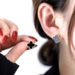 دستبند و گردنبند ونکلیف سفید زنجیر طلایی مشخصات محصول : گردنبند ونکلیف : طول زنجیر 45 سانت ( 5 سانت زنجیر سایز ) تعداد ونکلیف : 5 عدد در هر گردنبند فاصله هر ونکلیف : 3 سانت زنجیر تنظیم 5 سانت با خرجکار آویز انتهای زنجیر رنگ زنجیر طلایی رنگ ونکلیف مشکی جنس زنجیر استیل رنگ ثابت بدون حساسیت تمام اتصالات و قفل استیل رنگ ثابت دستبند ونکلیف : طول زنجیر 23 سانت ( 5 سانت زنجیر سایز ) تعداد ونکلیف : 5 عدد در هر گردنبند فاصله هر ونکلیف : 1/5 سانت زنجیر تنظیم 5 سانت با خرجکار آویز انتهای زنجیر رنگ زنجیر طلایی رنگ ونکلیف مشکی جنس زنجیر استیل رنگ ثابت بدون حساسیت تمام اتصالات و قفل استیل رنگ ثابت کانال محصولات جدید پیام رسان ایتا https://eitaa.com/kharraziaramis کانال محصولات جدید پیام رسان روبیکا https://Rubika.ir/kharraziaramis مشاهده کدرهگیری پیام رسان ایتا https://eitaa.com/postkharraziaramis مشاهده کدرهگیری پیام رسان روبیکا https://Rubika.ir/postkharraziaramis پیج اینستاگرام https://instagram.com/kharraziaramis دستبند ونکلیف دستبند زنانه ونکلیف دستبند دخترانه ونکلیف گردنبند ونکلیف گردنبند زنانه ونکلیف گردنبند دخترانه ونکلیف دستبند استیل ونکلیف دستبند استیل زنانه ونکلیف دستبند استیل دخترانه ونکلیف گردنبند استیل ونکلیف گردنبند استیل زنانه ونکلیف گردنبند استیل دخترانه ونکلیف دستبند ونکلیف استیل دستبند ونکلیف زنانه استیل دستبند ونکلیف دخترانه استیل گردنبند ونکلیف استیل گردنبند ونکلیف زنانه استیل گردنبند ونکلیف دخترانه استیل دستبند ونکلیف دستبند ونکلیف زنانه دستبند ونکلیف دخترانه گردنبند ونکلیف گردنبند ونکلیف زنانه گردنبند ونکلیف دخترانه خرازی ارامیس خرازی قم خرازی زیورالات خرازی بازار تهران خرازی بازار بزرگ خرازی مروی خرازی مشهد خرازی شیراز خرازی اصفهان دستبند ون کلیف دستبند زنانه ون کلیف دستبند دخترانه ون کلیف گردنبند ون کلیف گردنبند زنانه ون کلیف گردنبند دخترانه ون کلیف دستبند استیل ون کلیف دستبند استیل زنانه ون کلیف دستبند استیل دخترانه ون کلیف گردنبند استیل ون کلیف گردنبند استیل زنانه ون کلیف گردنبند استیل دخترانه ون کلیف دستبند ون کلیف استیل دستبند ون کلیف زنانه استیل دستبند ون کلیف دخترانه استیل گردنبند ون کلیف استیل گردنبند ون کلیف زنانه استیل گردنبند ون کلیف دخترانه استیل دستبند ون کلیف دستبند ون کلیف زنانه دستبند ون کلیف دخترانه گردنبند ون کلیف گردنبند ون کلیف زنانه گردنبند ون کلیف دخترانه دستبند ونکلیف مشکی دستبند زنانه ونکلیف مشکی دستبند دخترانه ونکلیف مشکی گردنبند ونکلیف مشکی گردنبند زنانه ونکلیف مشکی گردنبند دخترانه ونکلیف مشکی دستبند ونکلیف سفید دستبند زنانه ونکلیف سفید دستبند دخترانه ونکلیف سفید گردنبند ونکلیف سفید گردنبند زنانه ونکلیف سفید گردنبند دخترانه ونکلیف سفید دستبند ونکلیف سیلور دستبند زنانه ونکلیف سیلور دستبند دخترانه ونکلیف سیلور گردنبند ونکلیف سیلور گردنبند زنانه ونکلیف سیلور گردنبند دخترانه ونکلیف سیلور دستبند ونکلیف نقره ای دستبند زنانه ونکلیف نقره ای دستبند دخترانه ونکلیف نقره ای گردنبند ونکلیف نقره ای گردنبند زنانه ونکلیف نقره ای گردنبند دخترانه ونکلیف نقره ای دستبند ونکلیف طلایی دستبند زنانه ونکلیف طلایی دستبند دخترانه ونکلیف طلایی گردنبند ونکلیف طلایی گردنبند زنانه ونکلیف طلایی گردنبند دخترانه ونکلیف طلایی گردنبند و دستبند ونکلیف نیم ست ونکلیف گردنبنددستبند ونکلیف نیم ست ونکلیف گردنبند و دستبند زنانه ونکلیف نیم ست زنانه ونکلیف گردنبند و دستبند دخترانه ونکلیف نیم ست دخترانه ونکلیف دستبند گردنبند ونکلیف دستیند و گردنبند دخترانه ونکلیف دستبند و گردنبند زنانه ونکلیف