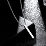 گردنبند مکعب عشق بازنجیر ویتالی نقره ای توجه : برای حک لطفا متن دلخواه خود را بعد از ثبت سفارش با فروشگاه هماهنگ کنید. 09100772050 ساعت پاسخگویی 10 الی 13 و 17 الی 21 هزینه حک بعد از هماهنگی متن یا تصویر برآورد و اعلام میشود مشصات محصول : ابعاد محصول :  تقریبا 4  سانت رنگبندی : طلایی . نقره ای . مشکی زنجیر : مدل ویتالی  طول : 55 سانت جنس رنجیر استیل رنگ ثابت کانال محصولات و کدرهگیری واتساپ https://whatsapp.com/channel/0029Vb6G4LDA89MaeB17xp18 کانال محصولات جدید پیام رسان ایتا https://eitaa.com/kharraziaramis مشاهده کدرهگیری پیام رسان ایتا https://eitaa.com/postkharraziaramis پیج اینستاگرام https://instagram.com/kharraziaramis شماره واتساپ و پاسخگویی ( ساعات کاری  9 تا 14 ) 09100772050 گردنبند مکعب عشق گردنبندمکعب عشق گردنبند شمش گردنبند مدل مکعب عشق گردنبند استیل مکعب عشق گردنبند طلایی مکعب عشق گردنبند نقره ای مکعب عشق گردنبند مشکی مکعب عشق گردنبند رنگ ثابت مکعب عشق خرازی آرامیس خرازی قم خرازی زیورآلات گردنبند مکعب عشق دستیند بنگل پیچ دستبند و گردنبند بنگل پیچ ست دستبند و گردنبند مکعب پیچ ست دستبند و گردنبند خرازی ارامیس 