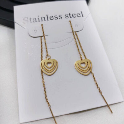 گوشواره بخیه ای استیل قلب چندلایه طلایی مشخصات : طول زنجیر : 6 سانت طول پلاک : یک سانت رنگ طلایی و نقره ای جنس استیل رنگ ثابت کانال محصولات جدید پیام رسان ایتا https://eitaa.com/kharraziaramis مشاهده کدرهگیری پیام رسان ایتا https://eitaa.com/postkharraziaramis کانال واتساپ https://whatsapp.com/channel/0029Vb6G4LDA89MaeB17xp18 پیج اینستاگرام https://instagram.com/kharraziaramis شماره واتساپ و پاسخگویی ( ساعات کاری 9 تا 13 – 17 تا 21 ) 09100772050 خرازی ارامیس خرازی قم خرازی زیورالات خرازی بازار تهران خرازی بازار بزرگ خرازی مروی خرازی مشهد خرازی شیراز خرازی اصفهان گوشواره پروانه ی گوشواره گوشواره استیل بخیه قلب گوشواره دخترانه بخیه ای قلب گوشواره زنجیری قلب بخیه ای قلب گوشواره رنگ ثابت بخیه ای قلب گوشواره بخیه ای قلب گوشواره قلب گوشواره قلب بخیه ای قلب گوشواره دخترانه بخیه ای قلب گوشواره زنجیری بخیه ای قلب گوشواره رنگ ثابت بخیه ای قلب