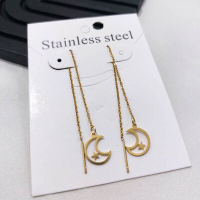 گوشواره بخیه ای استیل ماه تک ستاره  مشخصات : طول زنجیر : 6 سانت طول پلاک : یک سانت رنگ طلایی و نقره ای جنس استیل رنگ ثابت کانال محصولات جدید پیام رسان ایتا https://eitaa.com/kharraziaramis مشاهده کدرهگیری پیام رسان ایتا https://eitaa.com/postkharraziaramis کانال واتساپ https://whatsapp.com/channel/0029Vb6G4LDA89MaeB17xp18 پیج اینستاگرام https://instagram.com/kharraziaramis شماره واتساپ و پاسخگویی ( ساعات کاری 9 تا 13 – 17 تا 21 ) 09100772050 خرازی ارامیس خرازی قم خرازی زیورالات خرازی بازار تهران خرازی بازار بزرگ خرازی مروی خرازی مشهد خرازی شیراز خرازی اصفهان گوشواره بخیه ی گوشواره گوشواره استیل بخیه ماه  گوشواره دخترانه بخیه ای ستاره گوشواره زنجیری ستاره بخیه ای ستاره گوشواره رنگ ثابت بخیه ای ستاره گوشواره بخیه ای ستاره گوشواره ستاره گوشواره ستاره بخیه ای ستاره گوشواره دخترانه بخیه ای ستاره گوشواره زنجیری بخیه ای ستاره گوشواره رنگ ثابت بخیه ای ستاره 