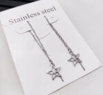 گوشواره بخیه ای استیل دو ستاره  مشخصات : طول زنجیر : 6 سانت طول پلاک : یک سانت رنگ طلایی و نقره ای جنس استیل رنگ ثابت کانال محصولات جدید پیام رسان ایتا https://eitaa.com/kharraziaramis مشاهده کدرهگیری پیام رسان ایتا https://eitaa.com/postkharraziaramis کانال واتساپ https://whatsapp.com/channel/0029Vb6G4LDA89MaeB17xp18 پیج اینستاگرام https://instagram.com/kharraziaramis شماره واتساپ و پاسخگویی ( ساعات کاری 9 تا 13 – 17 تا 21 ) 09100772050 خرازی ارامیس خرازی قم خرازی زیورالات خرازی بازار تهران خرازی بازار بزرگ خرازی مروی خرازی مشهد خرازی شیراز خرازی اصفهان گوشواره بخیه ی گوشواره گوشواره استیل بخیه ماه  گوشواره دخترانه بخیه ای ستاره گوشواره زنجیری ستاره بخیه ای ستاره گوشواره رنگ ثابت بخیه ای ستاره گوشواره بخیه ای ستاره گوشواره ستاره گوشواره ستاره بخیه ای ستاره گوشواره دخترانه بخیه ای ستاره گوشواره زنجیری بخیه ای ستاره گوشواره رنگ ثابت بخیه ای ستاره 