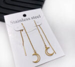 گوشواره بخیه ای استیل ماه مشخصات : طول زنجیر : 6 سانت طول پلاک : یک سانت رنگ طلایی و نقره ای جنس استیل رنگ ثابت کانال محصولات جدید پیام رسان ایتا https://eitaa.com/kharraziaramis کانال محصولات جدید پیام رسان روبیکا https://Rubika.ir/kharraziaramis مشاهده کدرهگیری پیام رسان ایتا https://eitaa.com/postkharraziaramis مشاهده کدرهگیری پیام رسان روبیکا https://Rubika.ir/postkharraziaramis کانال واتساپ https://whatsapp.com/channel/0029Vb6G4LDA89MaeB17xp18 پیج اینستاگرام https://instagram.com/kharraziaramis شماره واتساپ و پاسخگویی ( ساعات کاری 9 تا 13 – 17 تا 21 ) 09100772050 خرازی ارامیس خرازی قم خرازی زیورالات خرازی بازار تهران خرازی بازار بزرگ خرازی مروی خرازی مشهد خرازی شیراز خرازی اصفهان گوشواره بخیه ی گوشواره گوشواره استیل بخیه ماه  گوشواره دخترانه بخیه ای ماه گوشواره زنجیری ماه بخیه ای ماه گوشواره رنگ ثابت بخیه ای ماه گوشواره بخیه ای ماه  گوشواره ماه گوشواره ماه بخیه ای ماه گوشواره دخترانه بخیه ای ماه گوشواره زنجیری بخیه ای ماه گوشواره رنگ ثابت بخیه ای ماه 