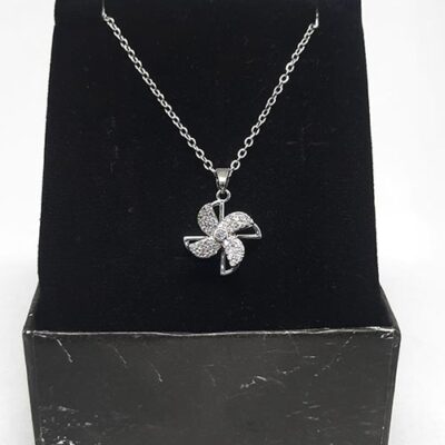 گردنبند دخترانه چرخشی کد8 نقره ای